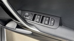 2025 (25) KIA XCEED 1.5T GDi ISG 138 3 5dr 5061763