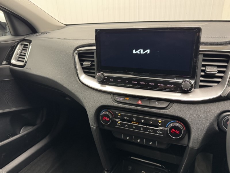 2025 (25) KIA XCEED 1.5T GDi ISG 138 3 5dr 5061764