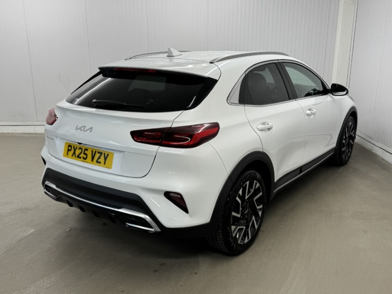 2025 (25) KIA XCEED 1.5T GDi ISG 138 3 5dr 5061739