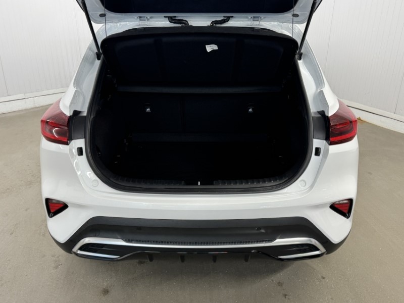 2025 (25) KIA XCEED 1.5T GDi ISG 138 3 5dr 5061758