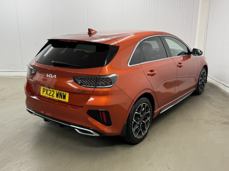 2022 (22) KIA CEED 1.5T GDi ISG GT-Line 5dr 5099263