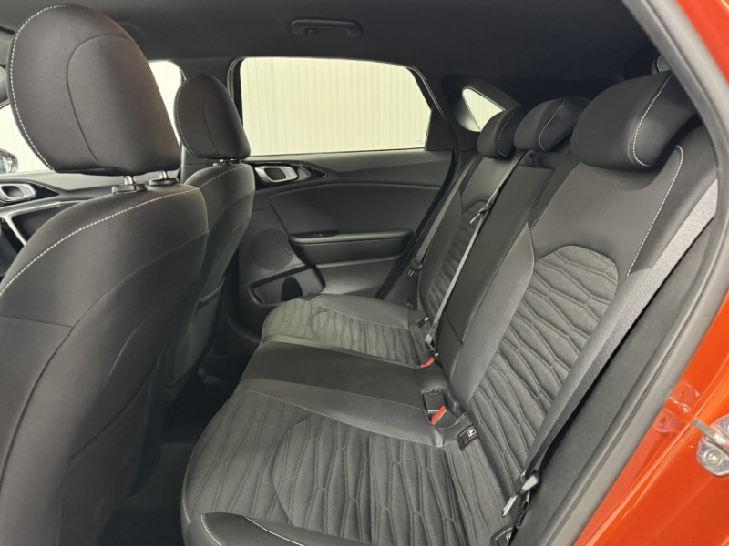 2022 (22) KIA CEED 1.5T GDi ISG GT-Line 5dr 5099268