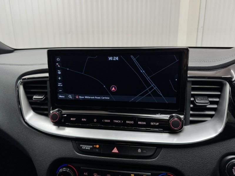 2022 (22) KIA CEED 1.5T GDi ISG GT-Line 5dr 5099276