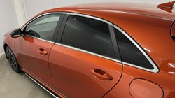 2022 (22) KIA CEED 1.5T GDi ISG GT-Line 5dr 5099287