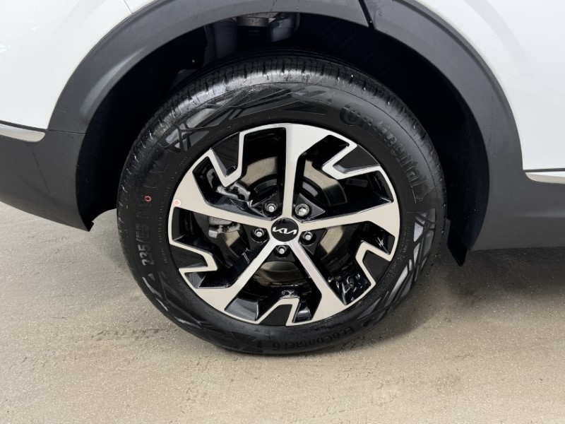 2025 (25) KIA SPORTAGE 1.6T GDi 207 HEV 3 5dr Auto 5068720