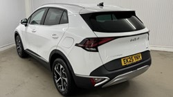 2025 (25) KIA SPORTAGE 1.6T GDi 207 HEV 3 5dr Auto 5068717