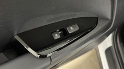 2025 (25) KIA SPORTAGE 1.6T GDi 207 HEV 3 5dr Auto 5068725