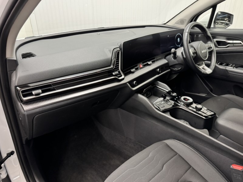 2025 (25) KIA SPORTAGE 1.6T GDi 207 HEV 3 5dr Auto 5068728