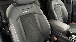 2025 (75) KIA SPORTAGE 1.6T GDi 207 HEV GT-Line 5dr Auto 5117771