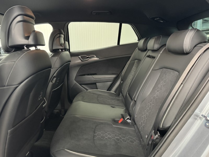 2025 (75) KIA SPORTAGE 1.6T GDi 207 HEV GT-Line 5dr Auto 5117764