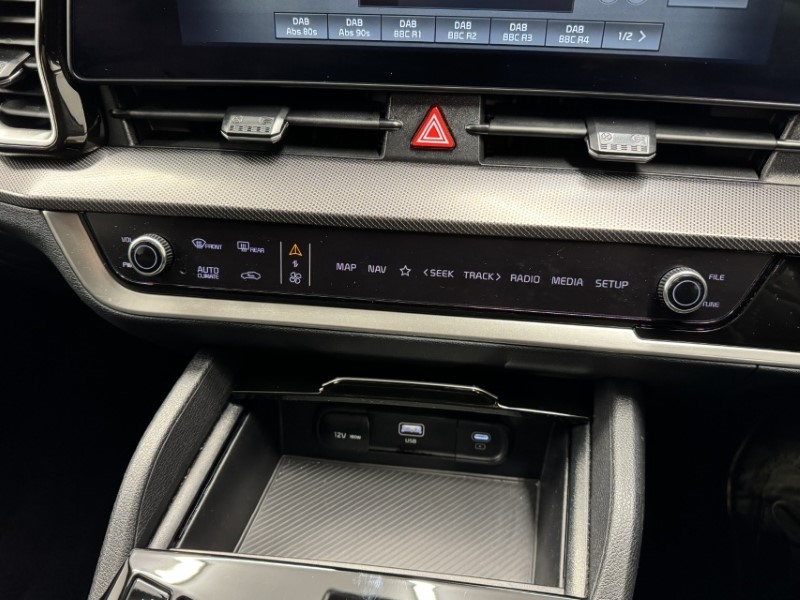 2025 (25) KIA SPORTAGE 1.6T GDi 207 HEV 3 5dr Auto 5075058