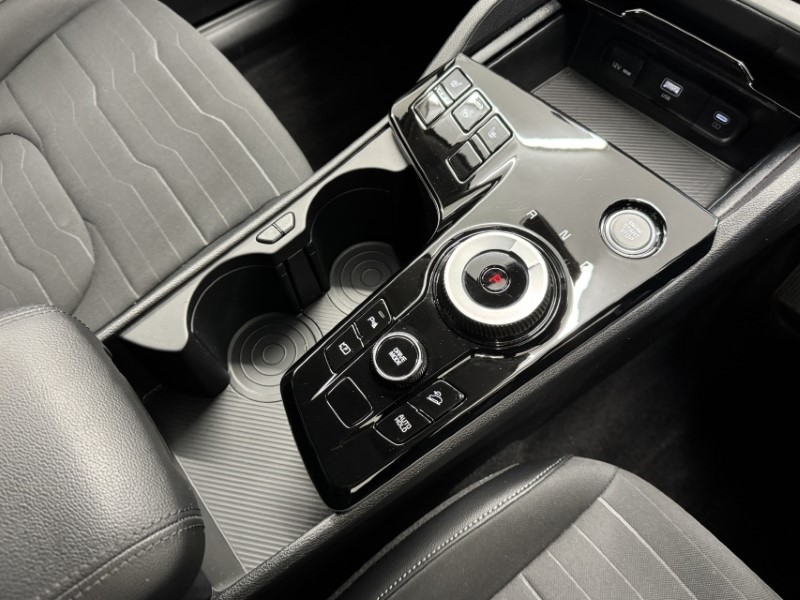 2025 (25) KIA SPORTAGE 1.6T GDi 207 HEV 3 5dr Auto 5075054