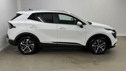 2025 (25) KIA SPORTAGE 1.6T GDi 207 HEV 3 5dr Auto 5075065