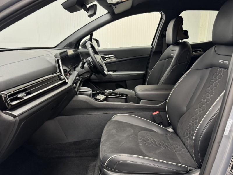 2025 (75) KIA SPORTAGE 1.6T GDi 207 HEV GT-Line 5dr Auto 5109637