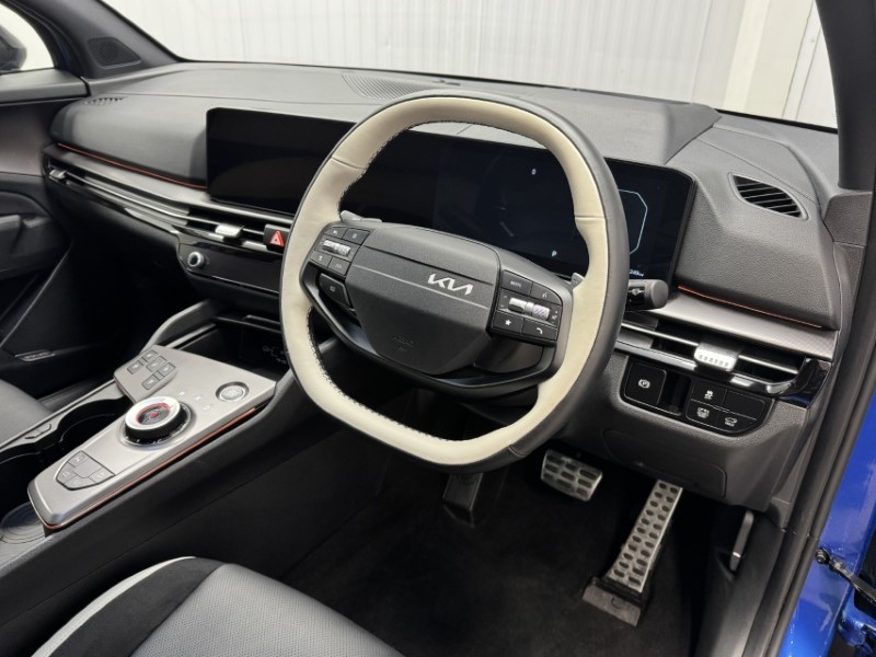 2025 (75) KIA SPORTAGE 1.6T GDi HEV GT-Line S 5dr Auto 5085032