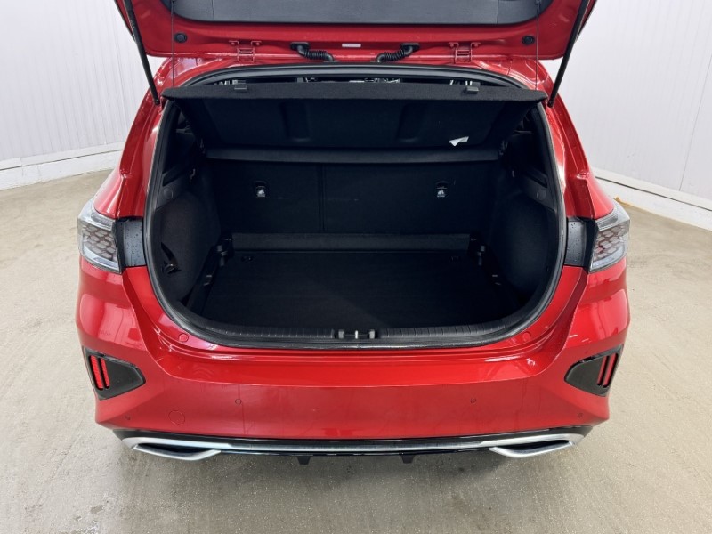 2025 (25) KIA CEED 1.5T GDi ISG 138 GT-Line 5dr 5091350