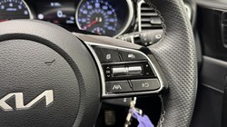 2025 (25) KIA CEED 1.5T GDi ISG 138 GT-Line 5dr 5091373