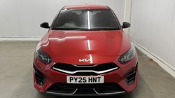 2025 (25) KIA CEED 1.5T GDi ISG 138 GT-Line 5dr 5091379