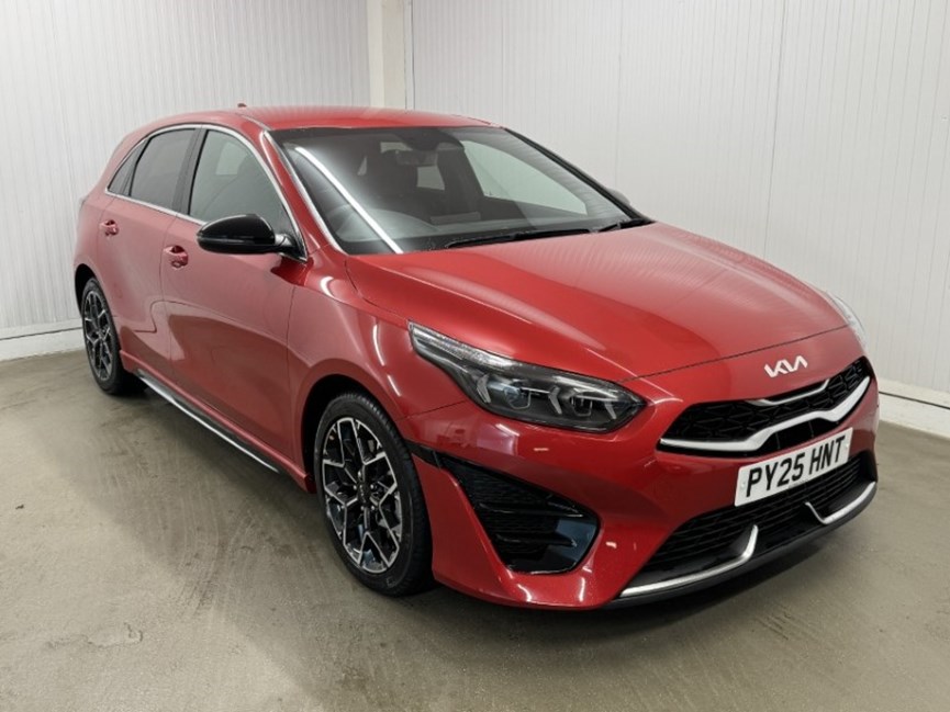 2025 (25) KIA CEED 1.5T GDi ISG 138 GT-Line 5dr