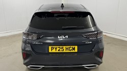 2025 (25) KIA CEED 1.5T GDi ISG 138 GT-Line 5dr 5097916