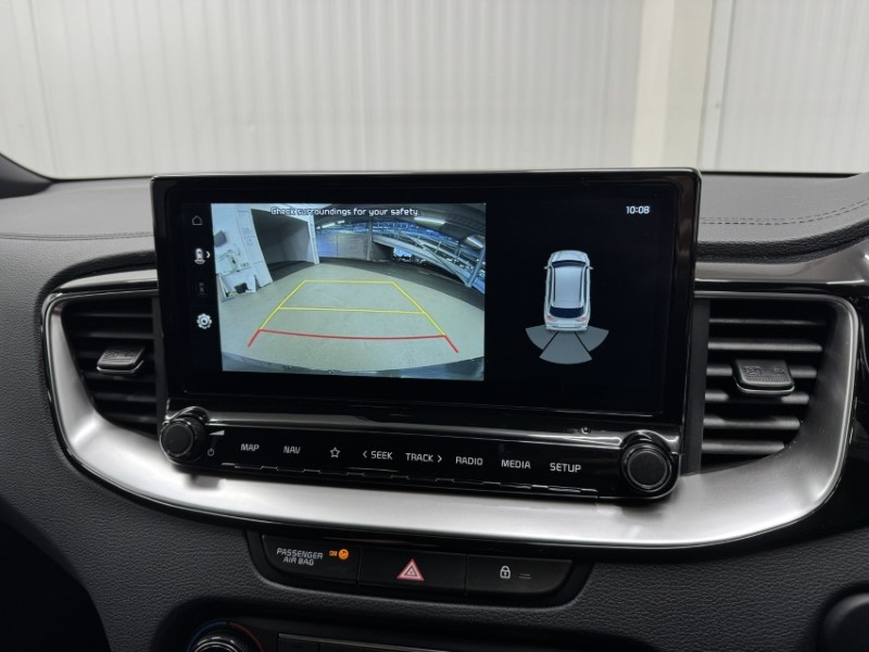 2025 (25) KIA CEED 1.5T GDi ISG 138 GT-Line 5dr 5097939