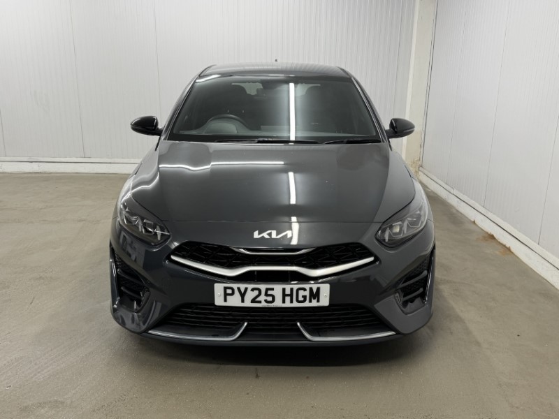 2025 (25) KIA CEED 1.5T GDi ISG 138 GT-Line 5dr 5097944