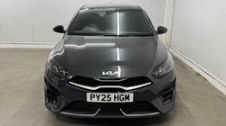 2025 (25) KIA CEED 1.5T GDi ISG 138 GT-Line 5dr 5097944
