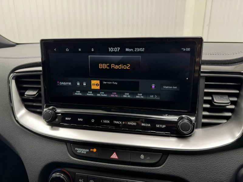 2025 (25) KIA CEED 1.5T GDi ISG 138 GT-Line 5dr 5097936