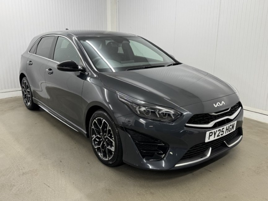2025 (25) KIA CEED 1.5T GDi ISG 138 GT-Line 5dr