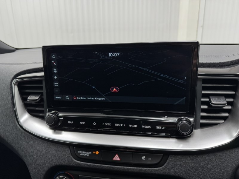 2025 (25) KIA CEED 1.5T GDi ISG 138 GT-Line 5dr 5097937