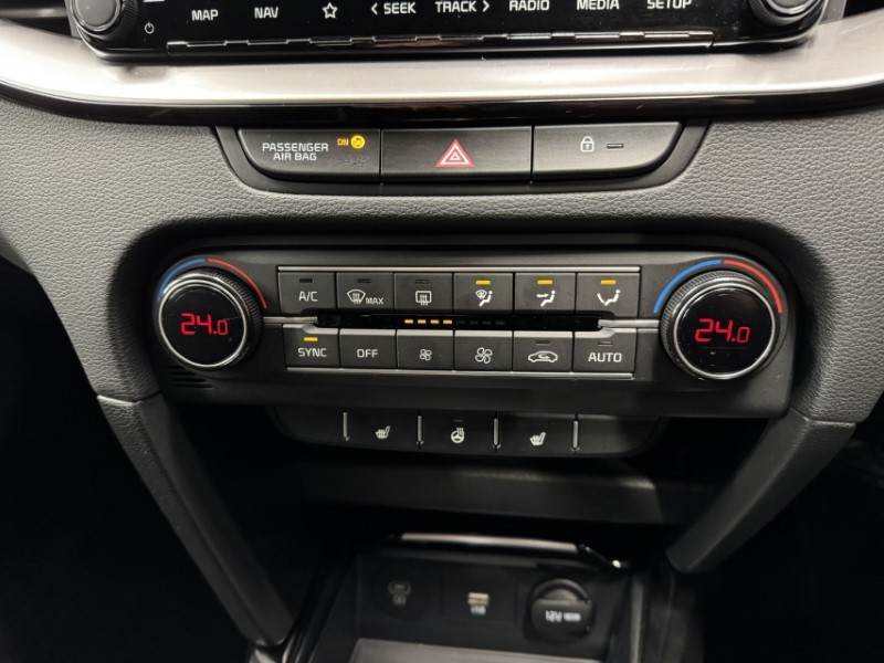 2025 (25) KIA CEED 1.5T GDi ISG 138 GT-Line 5dr 5097935