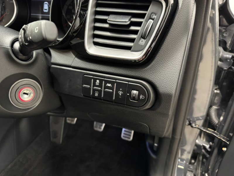 2025 (25) KIA CEED 1.5T GDi ISG 138 GT-Line 5dr 5097929
