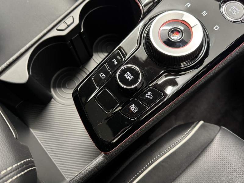 2024 (74) KIA SPORTAGE 1.6T GDi 207 HEV GT-Line S 5dr Auto 5115754