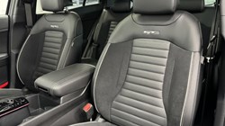 2024 (74) KIA SPORTAGE 1.6T GDi 207 HEV GT-Line S 5dr Auto 5115772