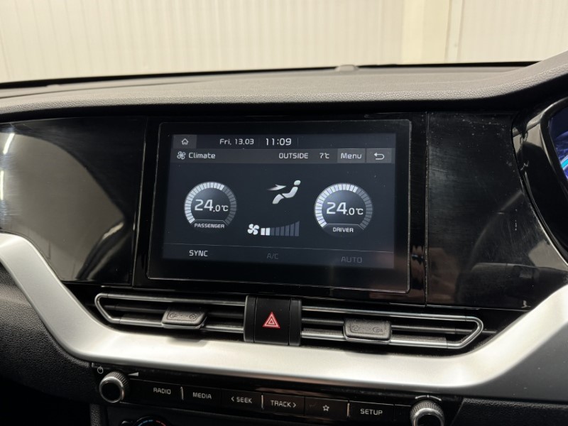 2020 (70) KIA NIRO 1.6 GDi Hybrid 2 5dr DCT 5175173