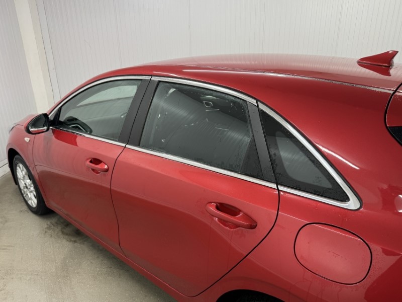 2022 (22) KIA CEED 1.6 CRDi 48V ISG 2 5dr 5120600