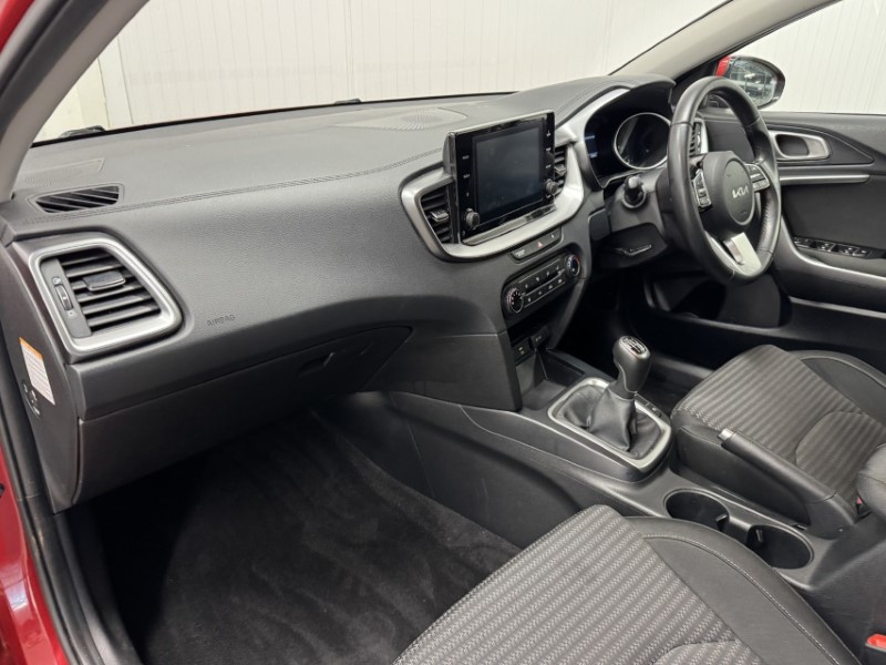 2022 (22) KIA CEED 1.6 CRDi 48V ISG 2 5dr 5120604