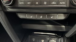 2025 (25) KIA CEED 1.5T GDi ISG 138 GT-Line 5dr 5105115