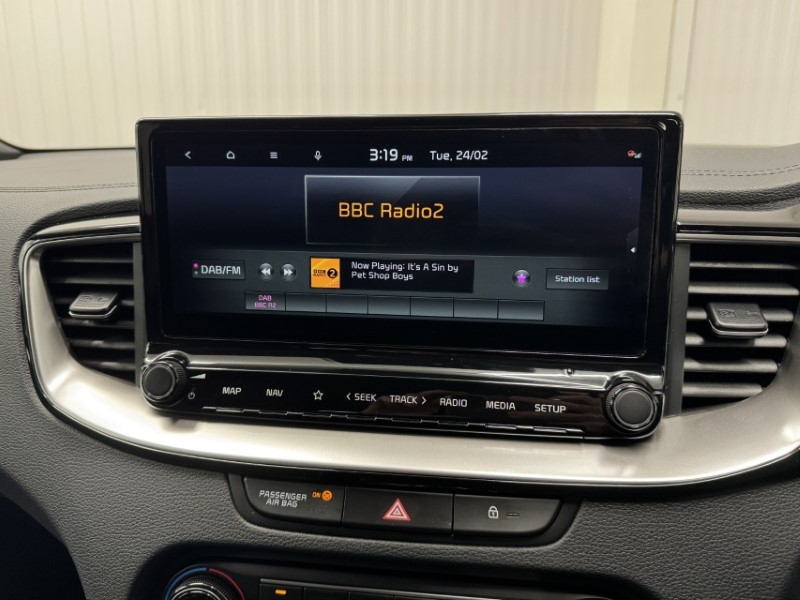 2025 (25) KIA CEED 1.5T GDi ISG 138 GT-Line 5dr 5105117