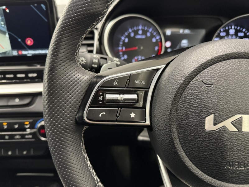 2025 (25) KIA CEED 1.5T GDi ISG 138 GT-Line 5dr DCT 5102922