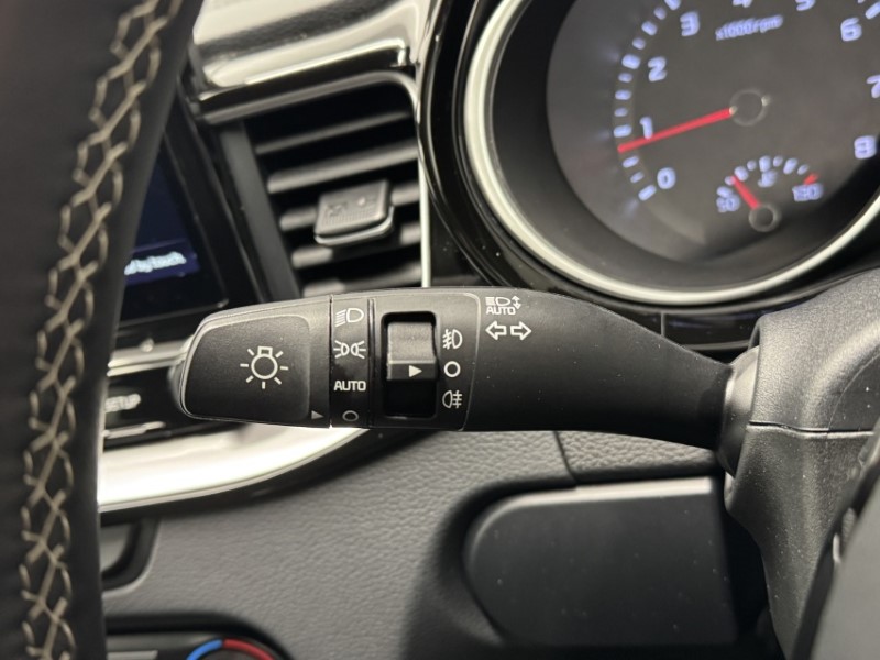 2025 (25) KIA CEED 1.5T GDi ISG 138 GT-Line 5dr DCT 5102926