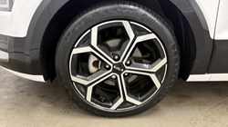 2022 (22) KIA NIRO 1.6 GDi Hybrid 3 5dr DCT 5110896