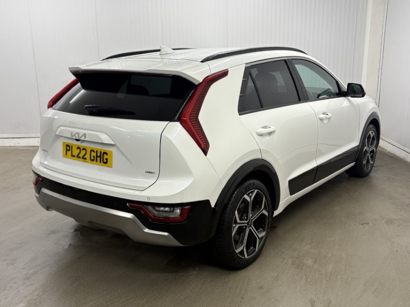2022 (22) KIA NIRO 1.6 GDi Hybrid 3 5dr DCT 5110870