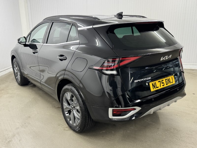 2025 (75) KIA SPORTAGE 1.6T GDi 207 HEV GT-Line 5dr Auto 5202018