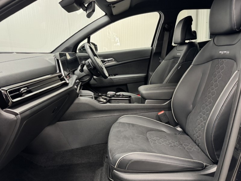 2025 (75) KIA SPORTAGE 1.6T GDi 207 HEV GT-Line 5dr Auto 5202026