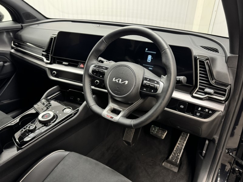 2025 (75) KIA SPORTAGE 1.6T GDi 207 HEV GT-Line 5dr Auto 5202028