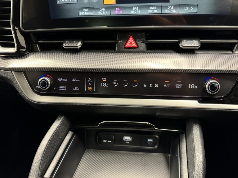 2025 (75) KIA SPORTAGE 1.6T GDi 207 HEV GT-Line 5dr Auto 5202038