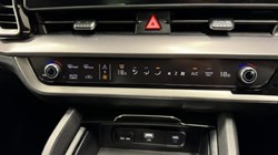 2025 (75) KIA SPORTAGE 1.6T GDi 207 HEV GT-Line 5dr Auto 5202038