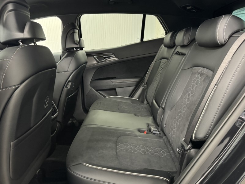 2025 (75) KIA SPORTAGE 1.6T GDi 207 HEV GT-Line 5dr Auto 5202022