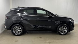 2025 (75) KIA SPORTAGE 1.6T GDi 207 HEV GT-Line 5dr Auto 5202048